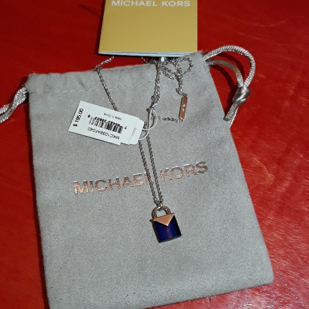 Sterling silver blue sapphire padlock necklace New - Picture 7 of 7
